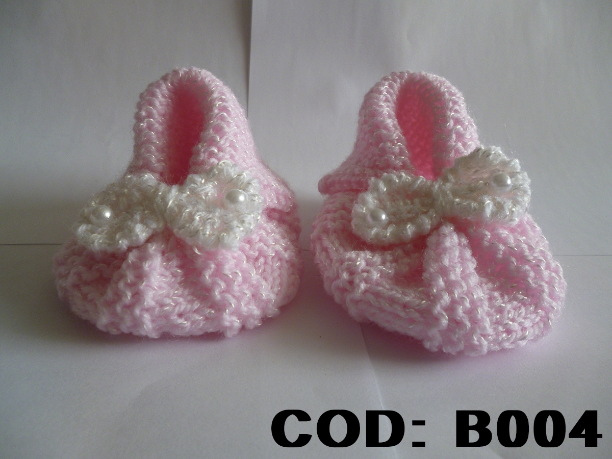 b004 botines rosados lana con lazo y perlas en lana bebe antialergicos