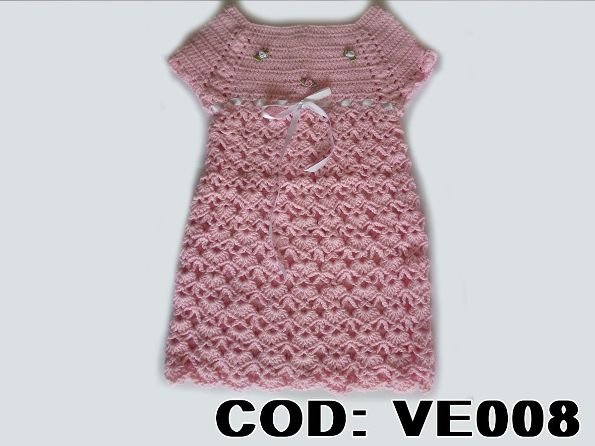 ve008 vestido rosado con lazo y adornos en hilo